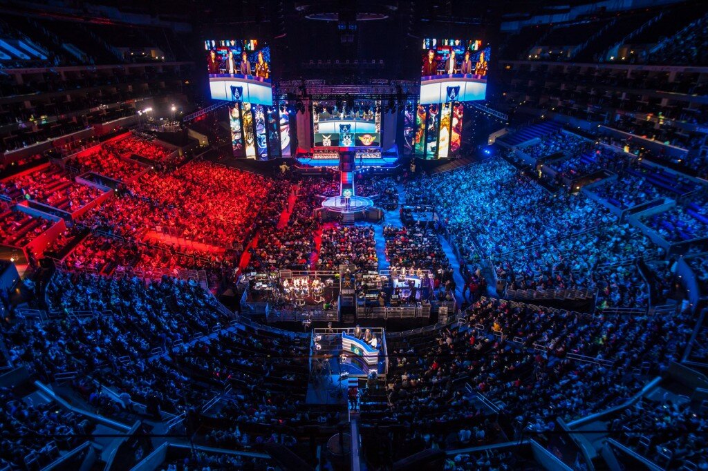 league-of-legfaker-of-skt-t1-atlol-world-championship-at-the-staples-center-lol-world-championshipends-world-championships[1]_0